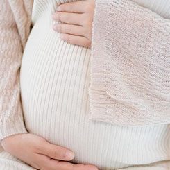 在转向指引之前🦷，我想🏙👨‍🦰谈谈内存行业动💎态对我🎲们财务展望的🇧🇪🐜